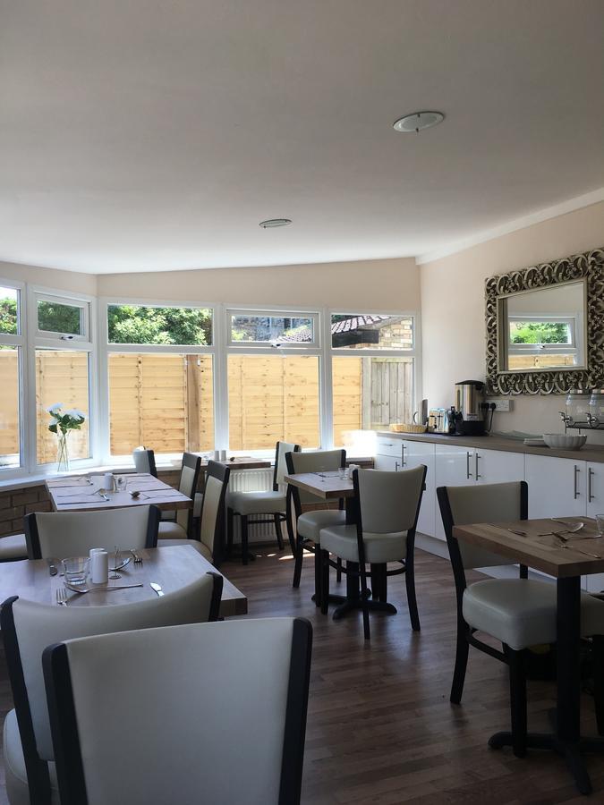 Elris Essex House Hotel Clacton-on-Sea Buitenkant foto